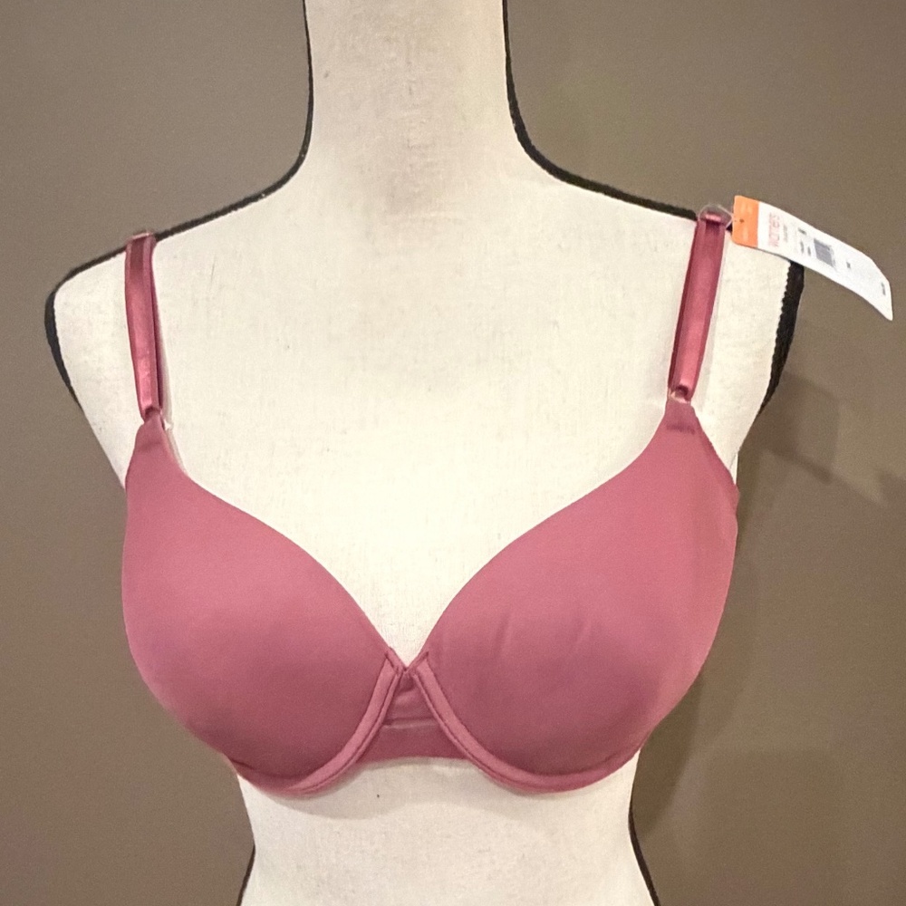 NWT Warner's Rose Colored bra, 34C